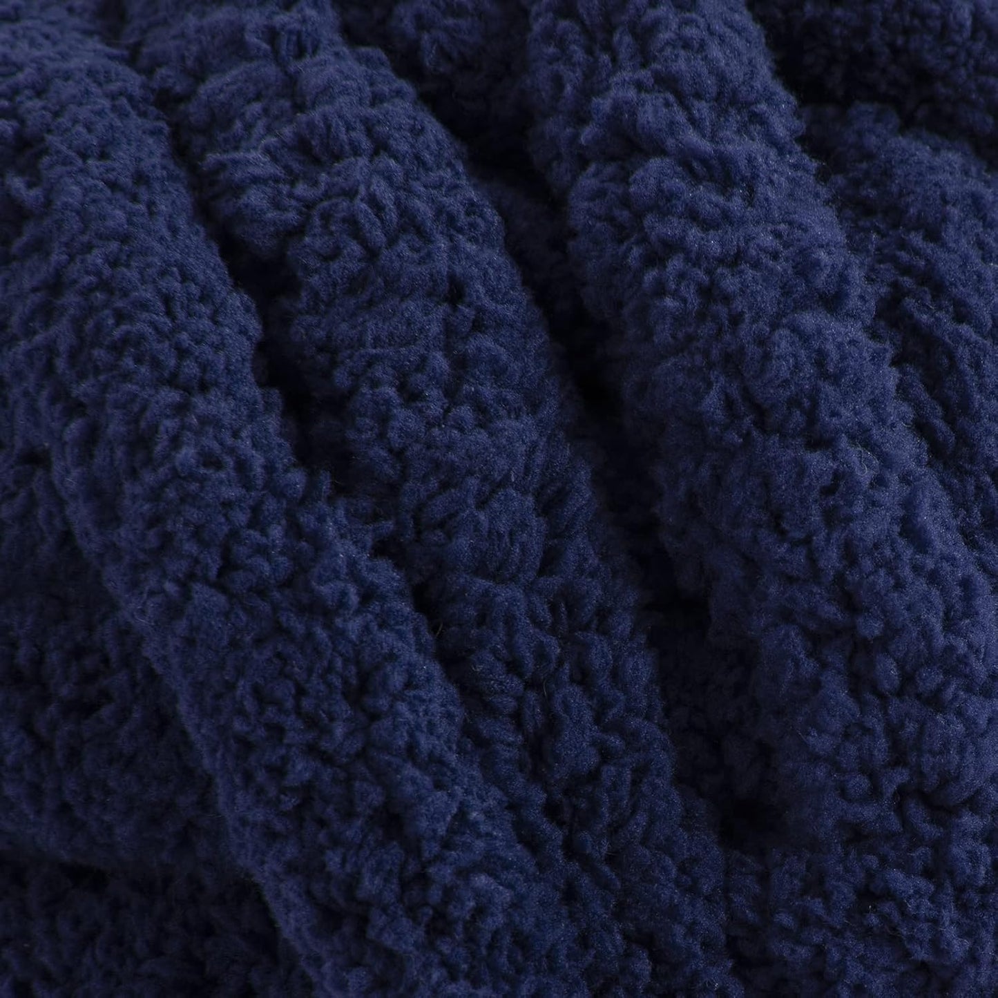 Handmade Chunky Knit Blanket – Super Soft Cozy Throw – Large Bulky Yarn Blanket for Couch, Bed, or Gift